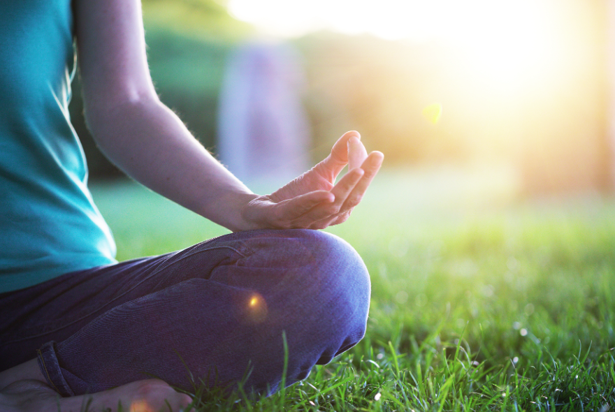 「海南试管婴儿条件」促排后为什么乳房会胀痛？