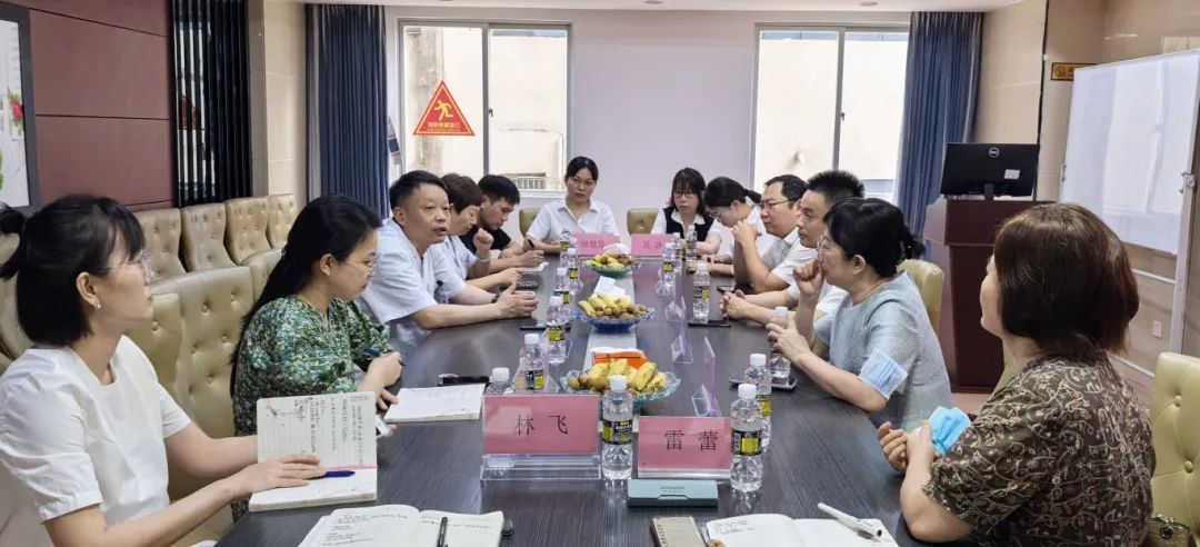 海南现代妇女儿童医院李日成总经理一行莅临我院参观交流 共探合作发展