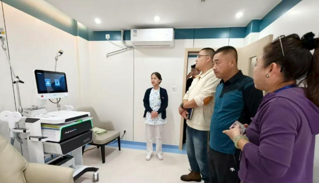 实地探访 + 深度座谈！海口玛丽医院携手海工商学院，创新医-校合作模式